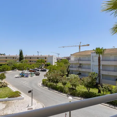 Elegance In Vilamoura